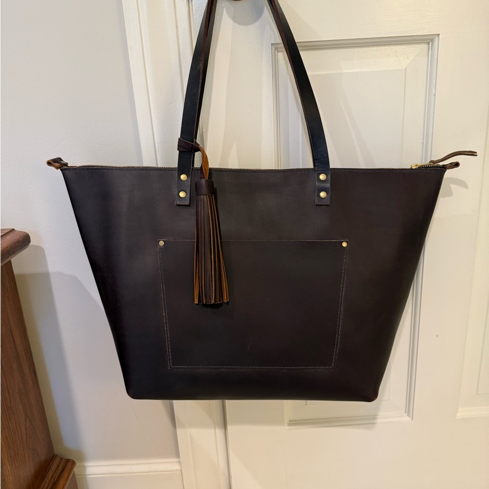 Portland Leather Goods Tote Carryon with tassel